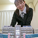 【巨大娘】いじめられっ子の逆襲！巨大娘が復讐で学〇蹂躙！？【藤田こずえ】【丸&#21534;み】